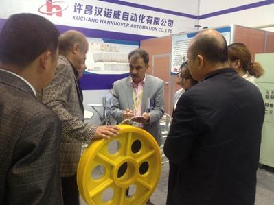 導(dǎo)向輪電梯挖機(jī)2016上海電梯展