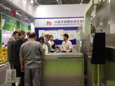 導(dǎo)向輪電梯挖機(jī)2016上海電梯展